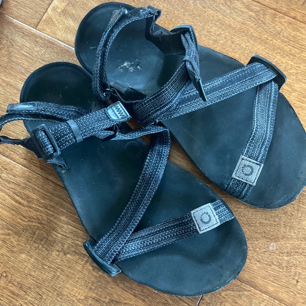 Xero sandals Z trail sandal women’s 8.5/men’s 7